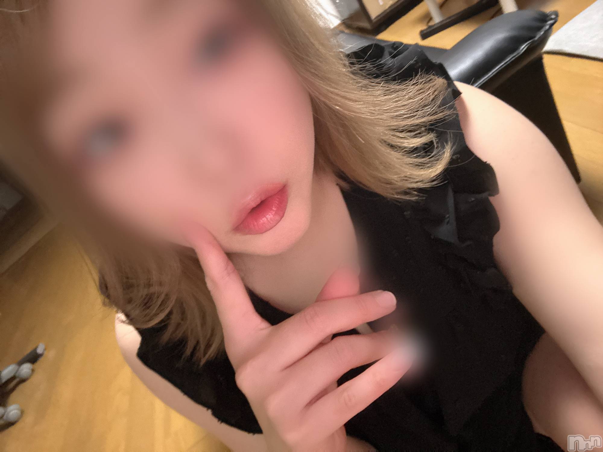 長岡デリヘル長岡人妻市(ナガオカヒトヅマイチ)めい★プルプルの唇&ロリ顔(31)の2025年10月8日写メブログ「ちゅーどころではない」