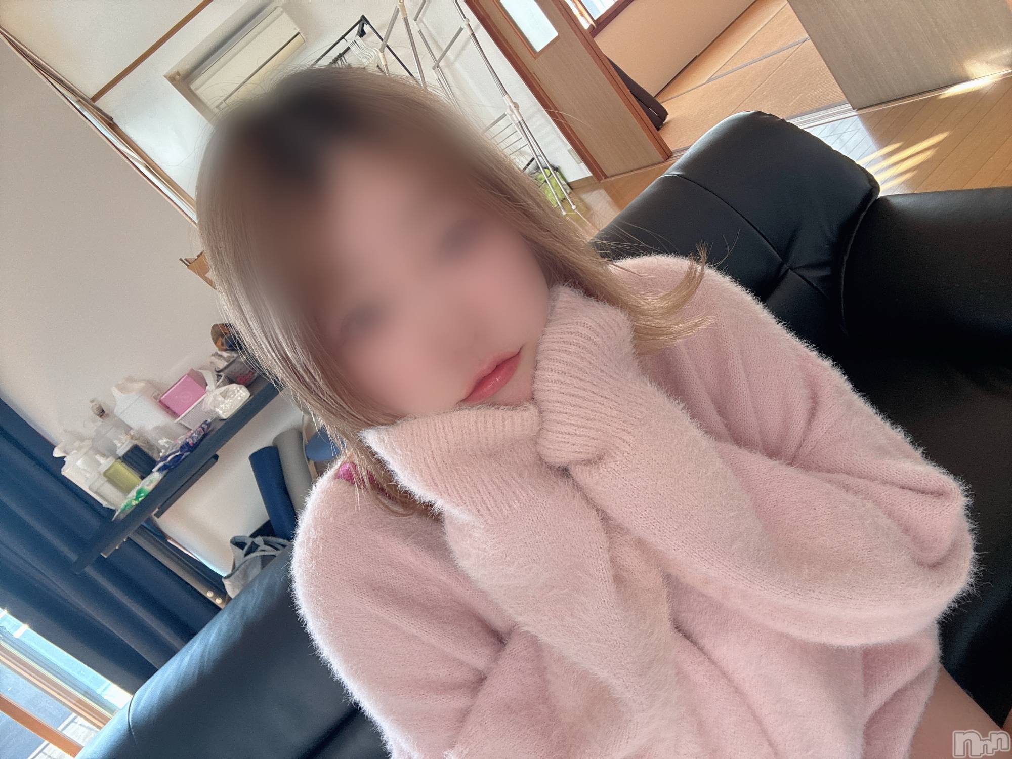 長岡デリヘル長岡人妻市(ナガオカヒトヅマイチ)めい★プルプルの唇&ロリ顔(31)の2025年10月10日写メブログ「ミャクミャク」