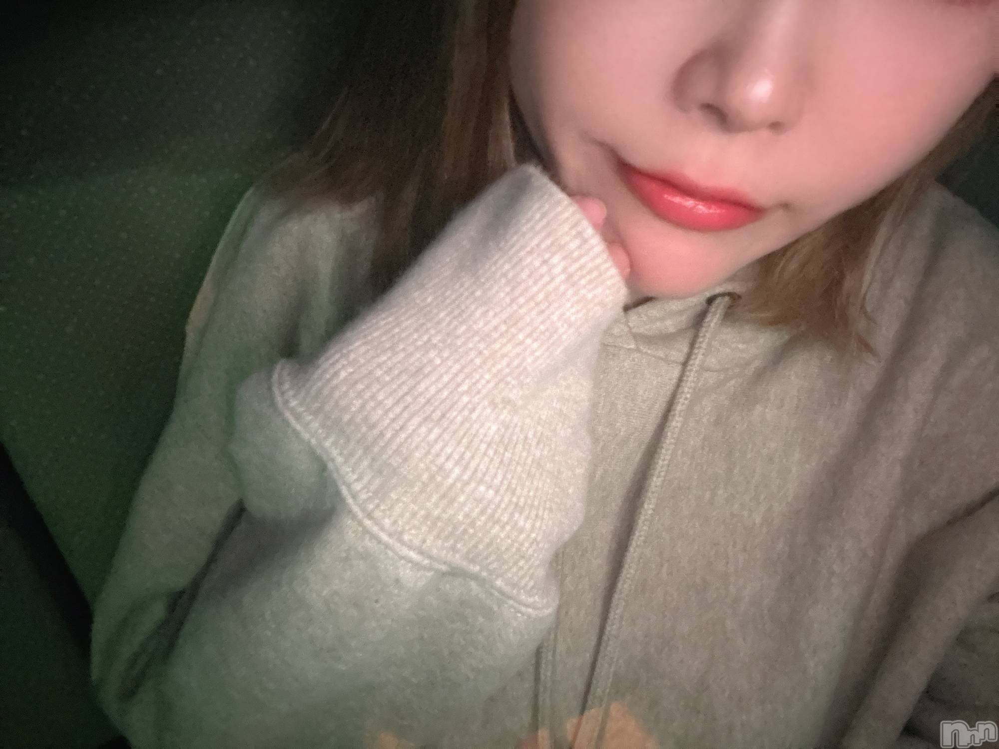 長岡デリヘル長岡人妻市(ナガオカヒトヅマイチ)めい★プルプルの唇&ロリ顔(31)の2025年10月17日写メブログ「均一」