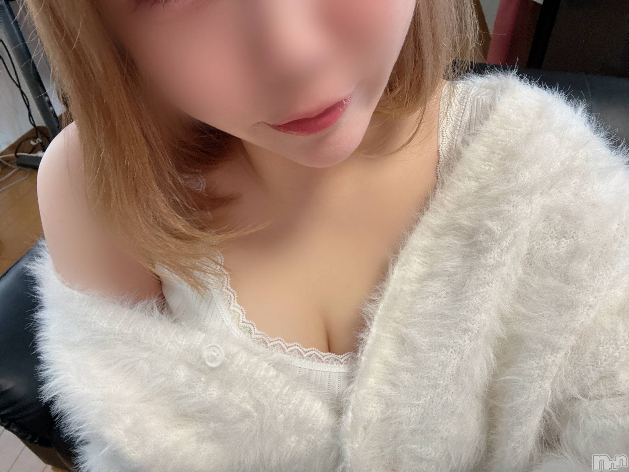 長岡デリヘル長岡人妻市(ナガオカヒトヅマイチ)めい★プルプルの唇&ロリ顔(31)の2025年10月19日写メブログ「キーッ」