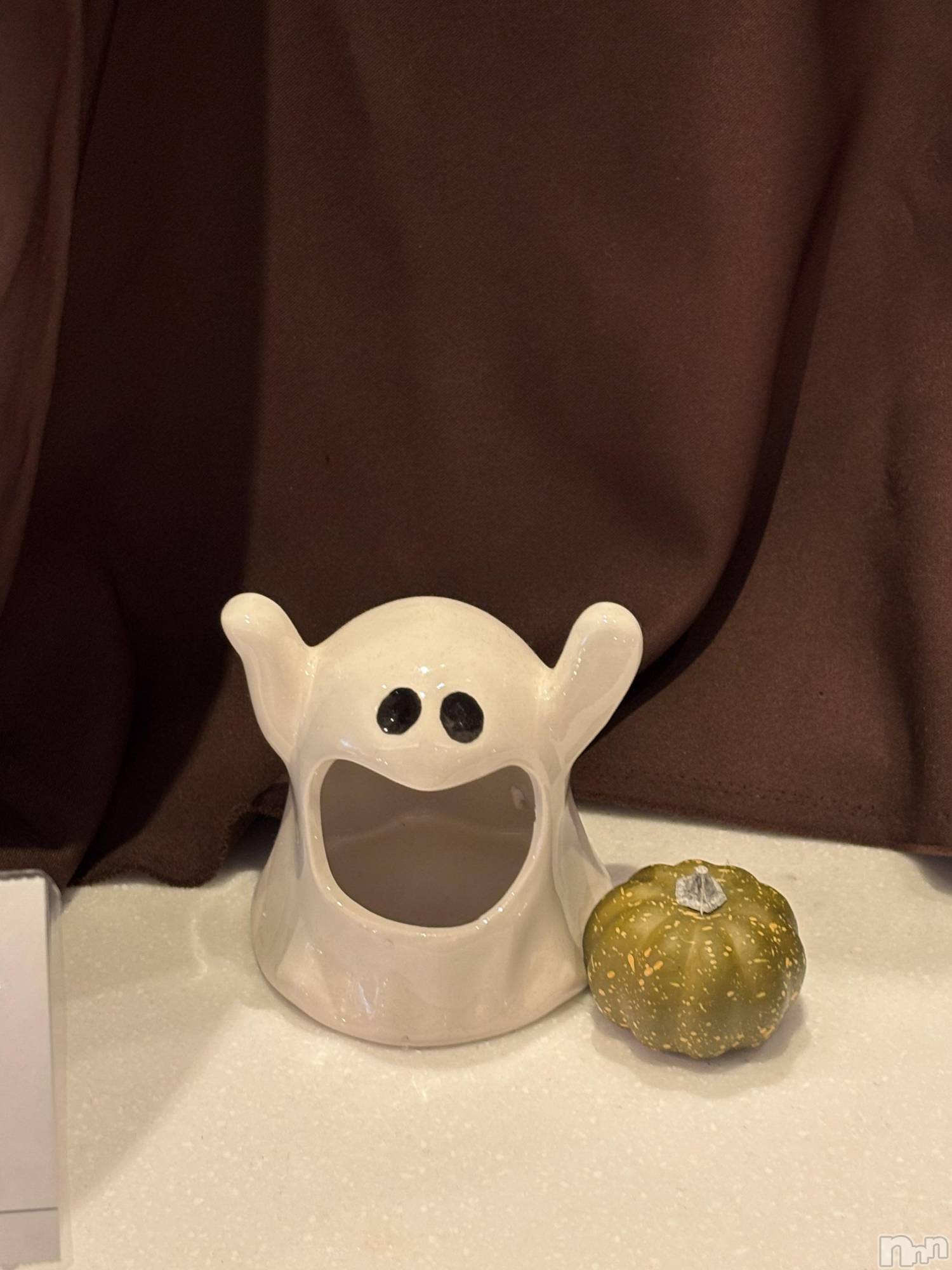 長岡デリヘル長岡人妻市(ナガオカヒトヅマイチ)めい★プルプルの唇&ロリ顔(31)の2025年10月24日写メブログ「おばけ～」