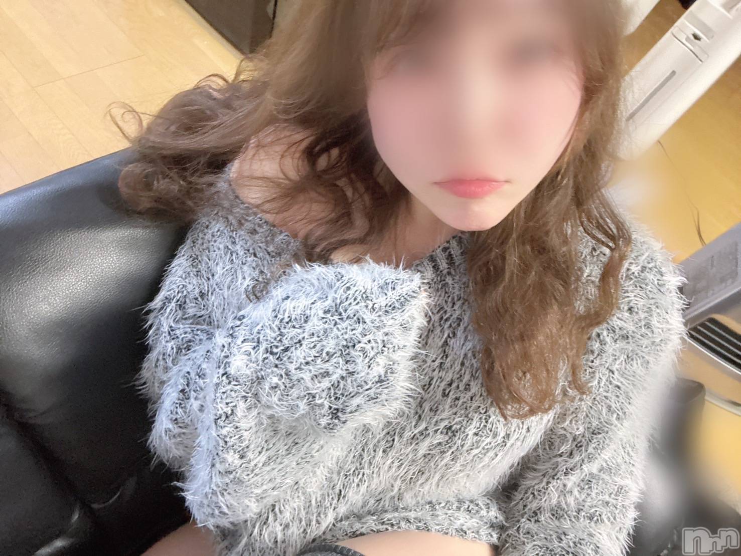 めい★プルプルの唇&ロリ顔