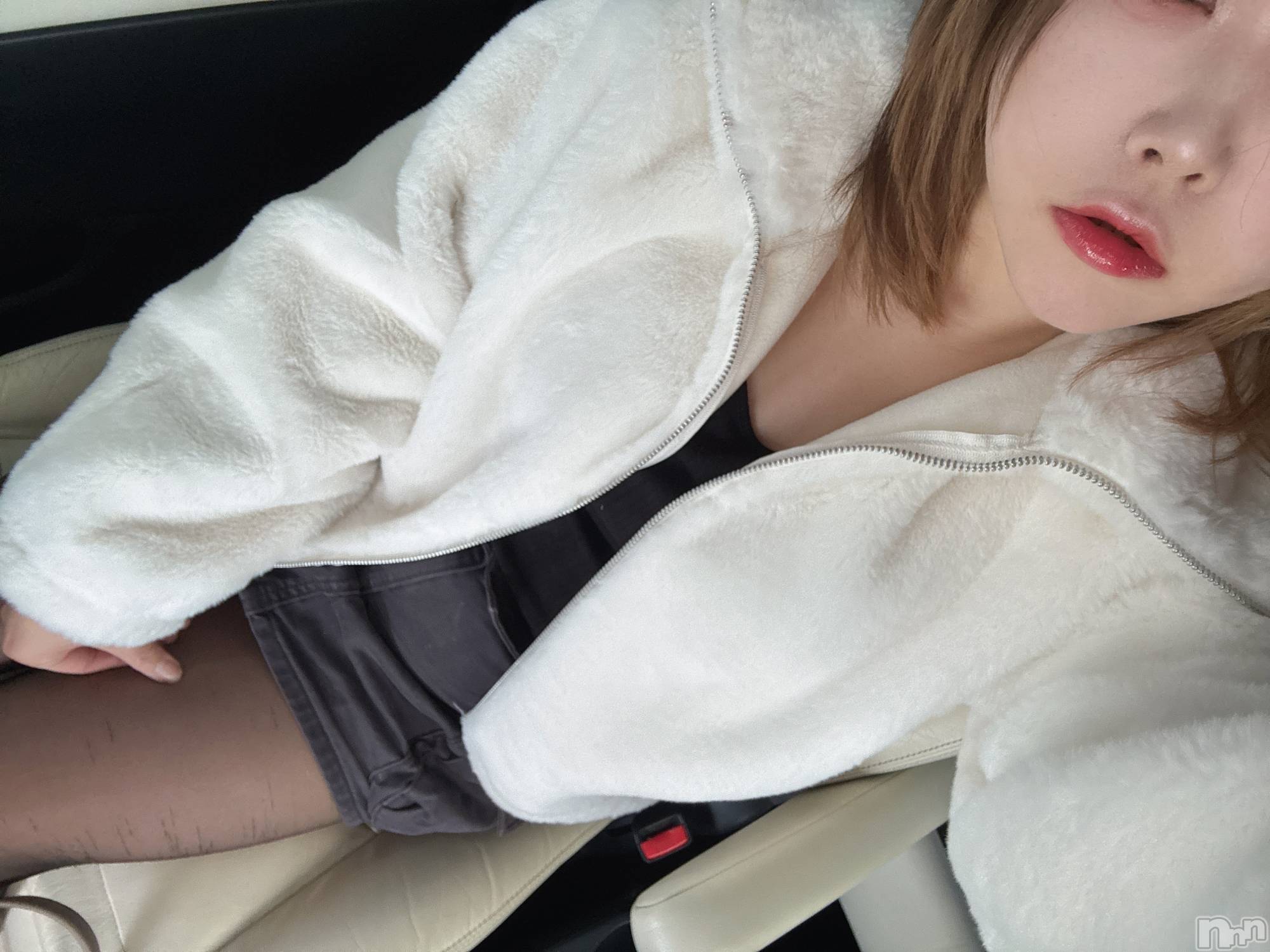 長岡デリヘル長岡人妻市(ナガオカヒトヅマイチ)めい★プルプルの唇&ロリ顔(31)の2025年12月8日写メブログ「キタキタキタ」