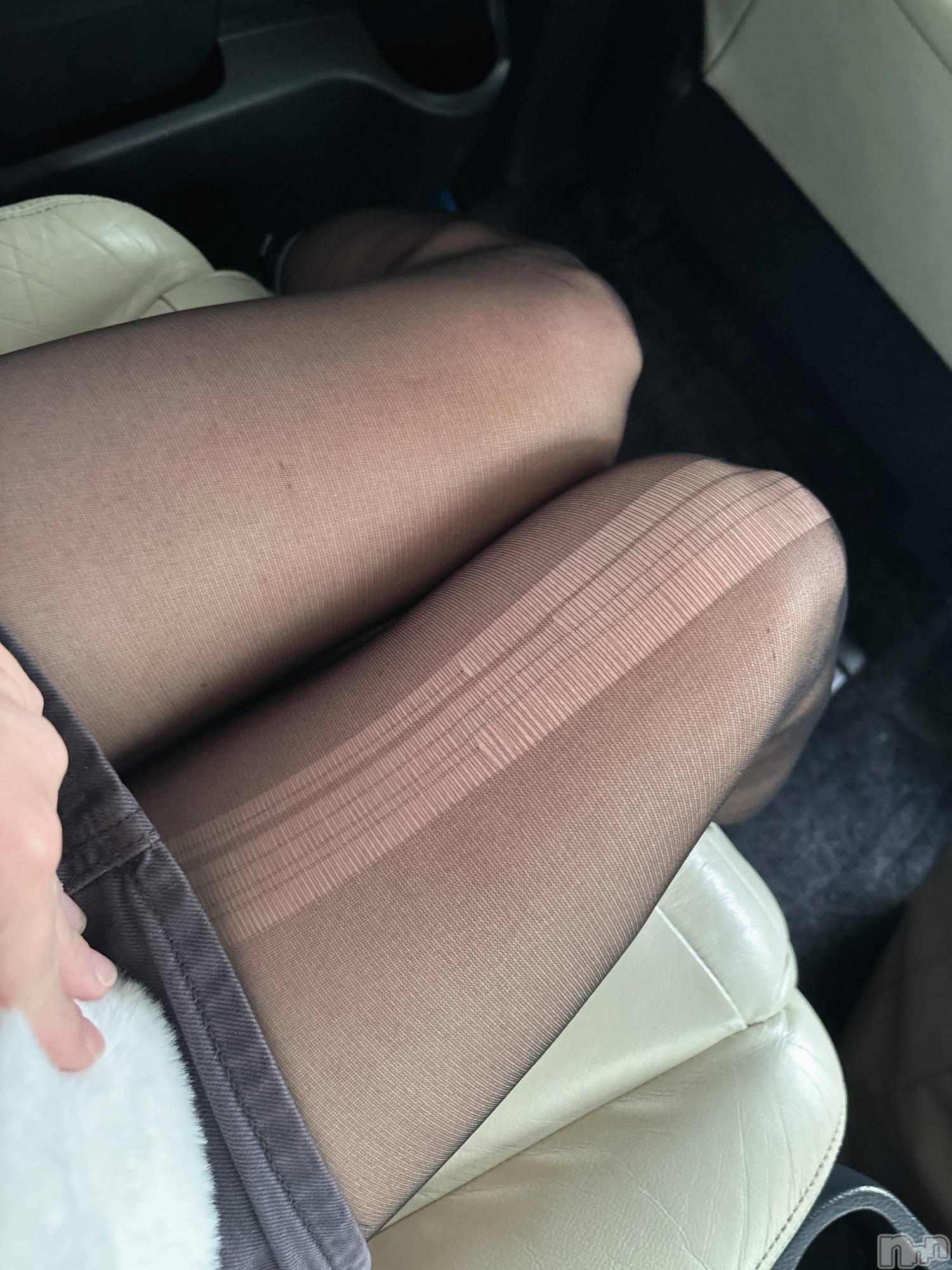 長岡デリヘル長岡人妻市(ナガオカヒトヅマイチ)めい★プルプルの唇&ロリ顔(31)の2025年12月9日写メブログ「あーん」