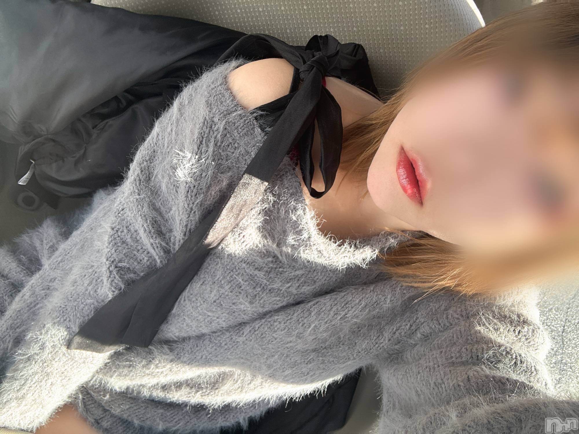 長岡デリヘル長岡人妻市(ナガオカヒトヅマイチ)めい★プルプルの唇&ロリ顔(31)の2026年1月4日写メブログ「あたたか」