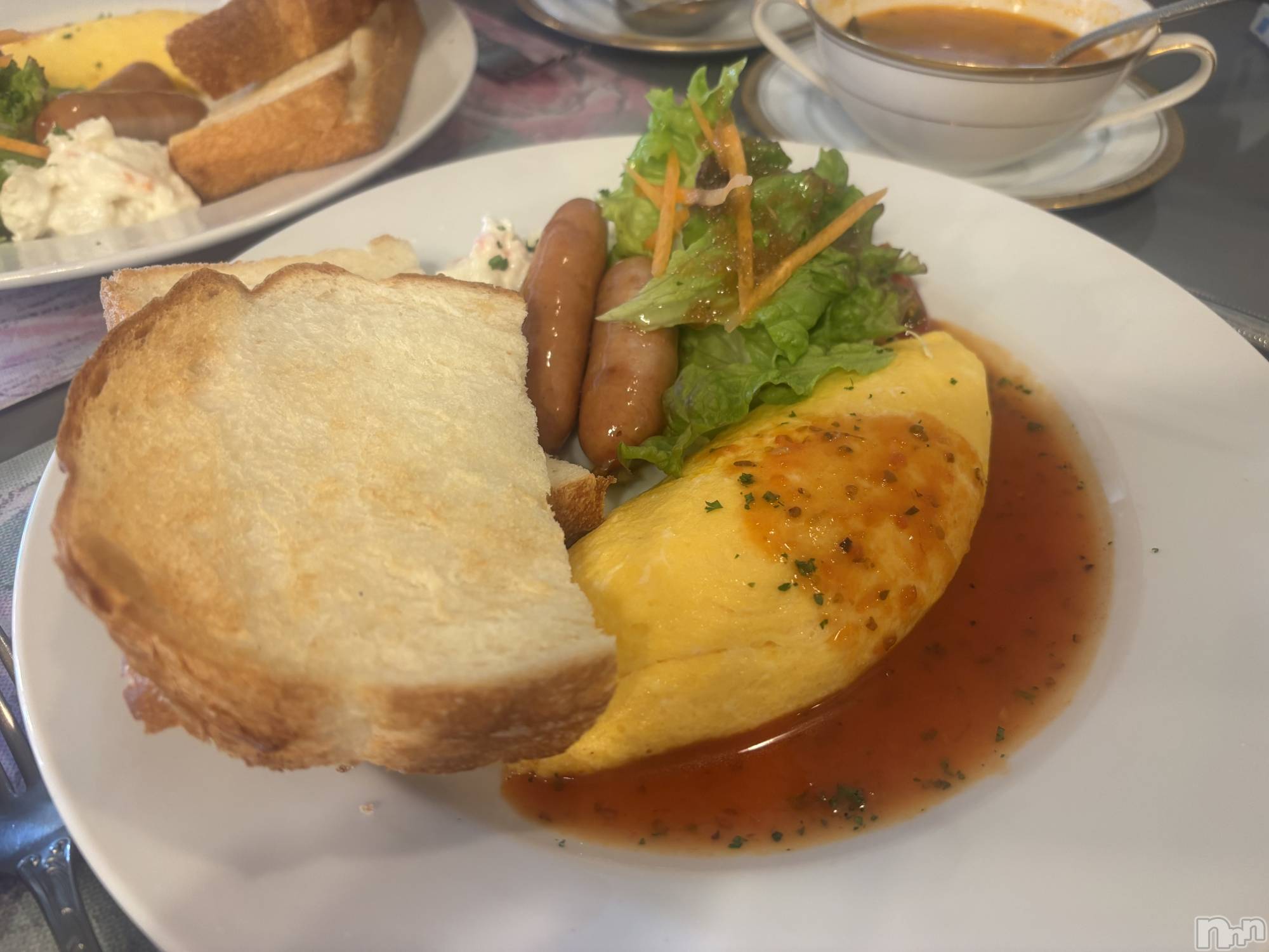 長岡デリヘル長岡人妻市(ナガオカヒトヅマイチ)めい★プルプルの唇&ロリ顔(31)の2026年3月13日写メブログ「しあわせ」