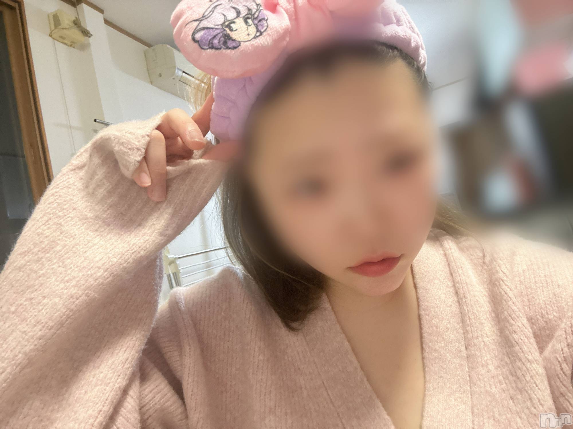 長岡デリヘル長岡人妻市(ナガオカヒトヅマイチ)めい★プルプルの唇&ロリ顔(31)の2026年4月18日写メブログ「マミちゃんのこと、知らないけど」