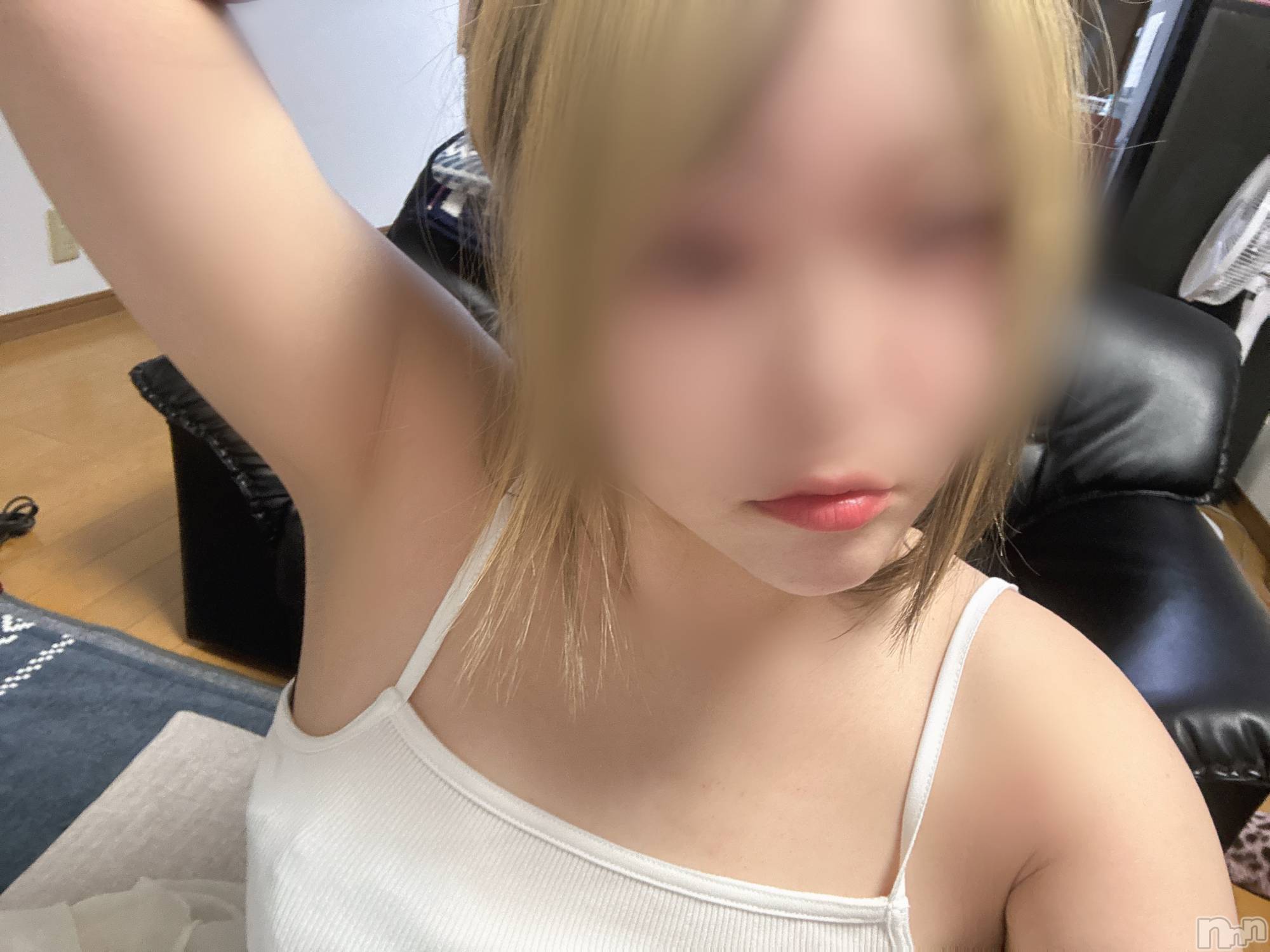 長岡デリヘル長岡人妻市(ナガオカヒトヅマイチ)めい★プルプルの唇&ロリ顔(31)の2026年4月27日写メブログ「ウケ」