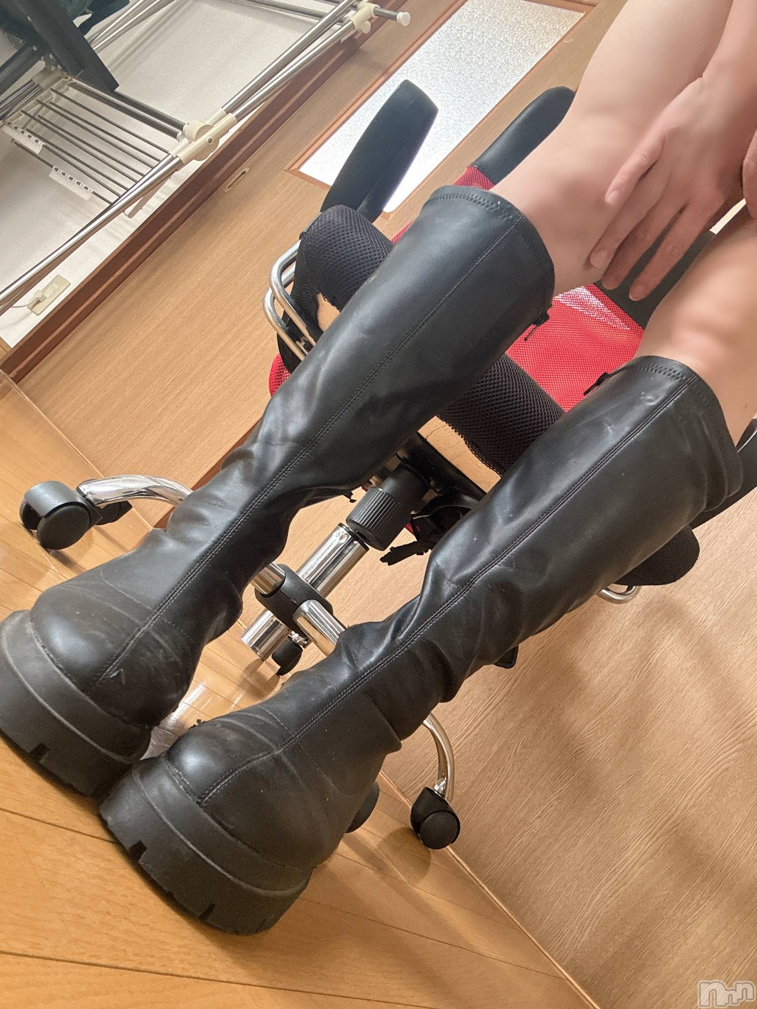 長岡デリヘル長岡人妻市(ナガオカヒトヅマイチ)めい★プルプルの唇&ロリ顔(31)の2026年6月4日写メブログ「きびしく」