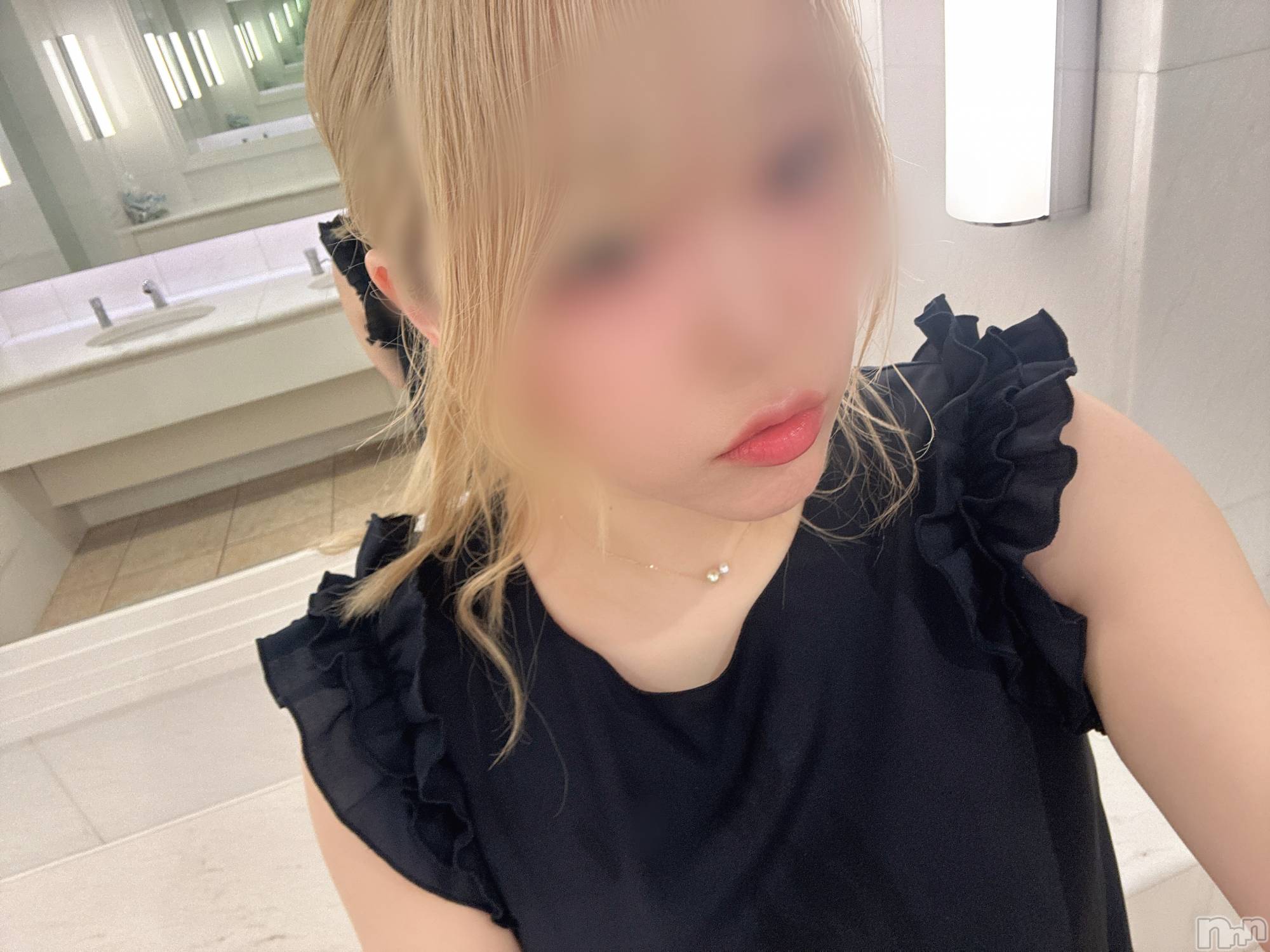 長岡デリヘル長岡人妻市(ナガオカヒトヅマイチ)めい★プルプルの唇とロリ顔(31)の2026年6月18日写メブログ「🈵」