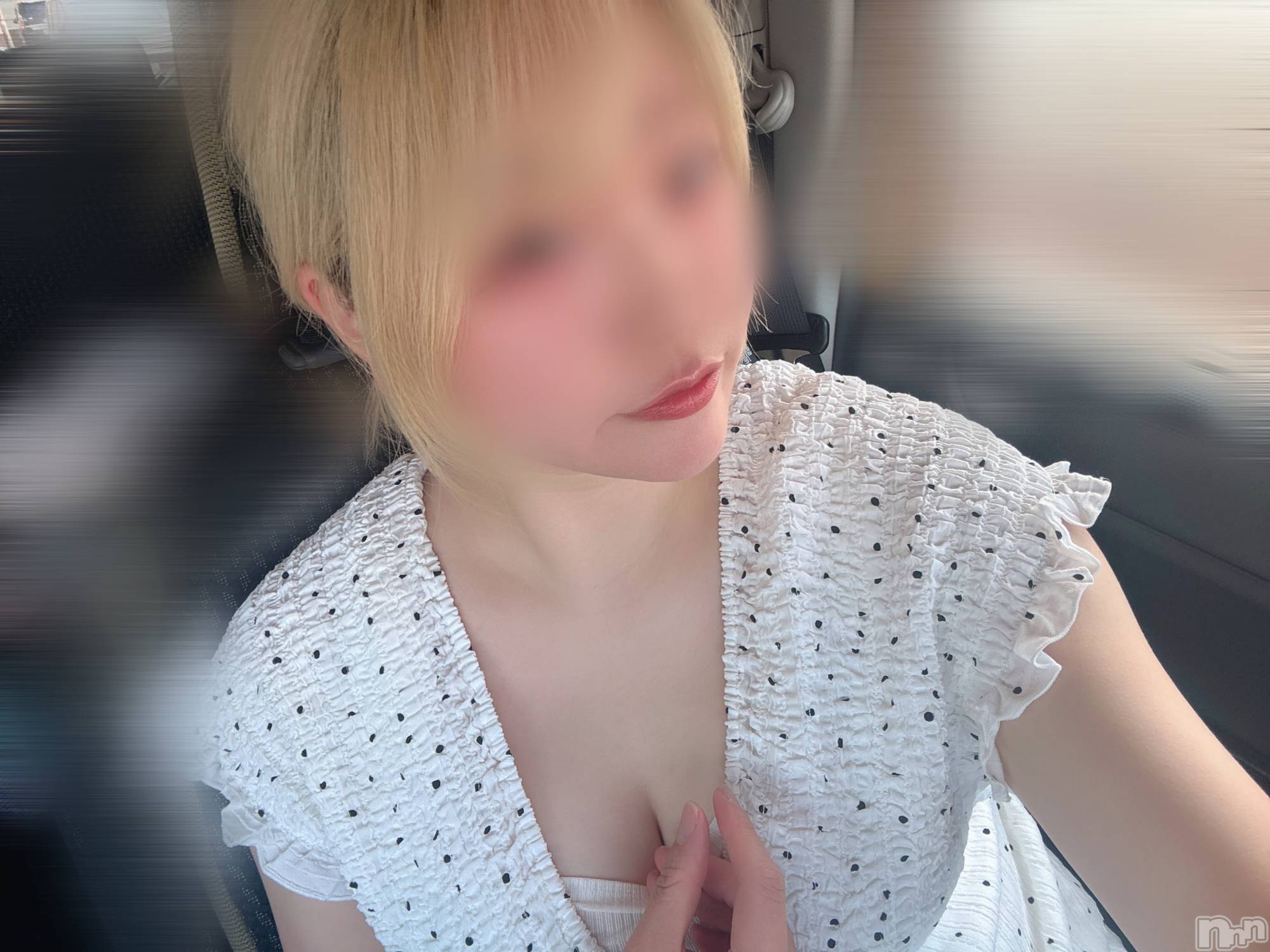 長岡デリヘル長岡人妻市(ナガオカヒトヅマイチ)めい★プルプルの唇とロリ顔(31)の2026年7月9日写メブログ「あちぃ」