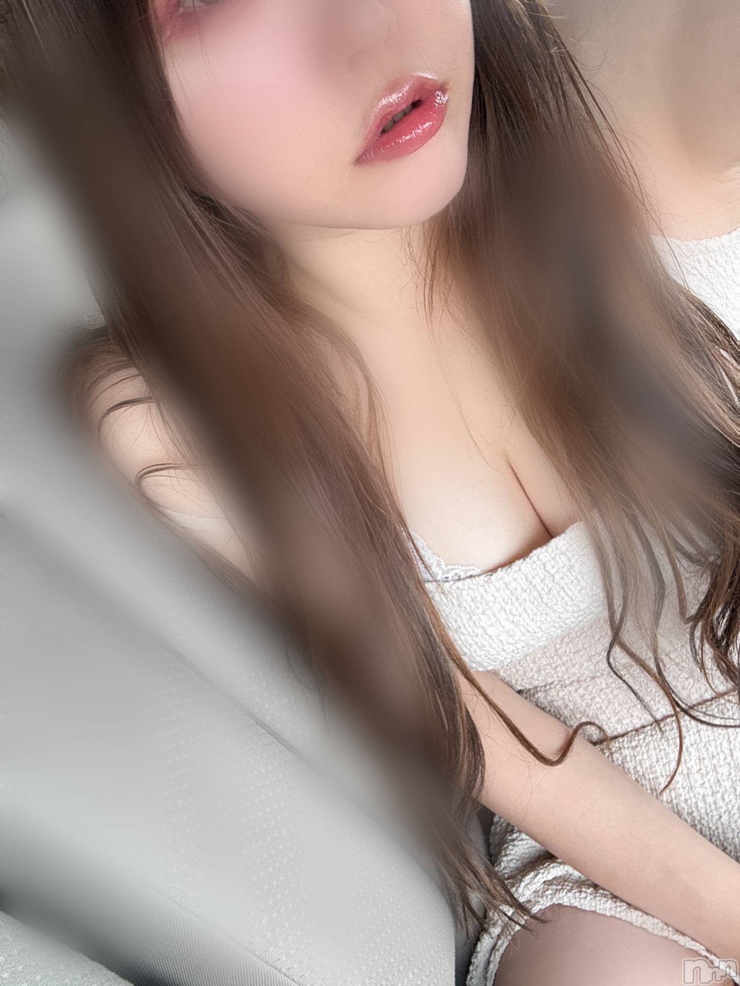 長岡デリヘル長岡人妻市(ナガオカヒトヅマイチ)めい★プルプルの唇とロリ顔(31)の2026年7月23日写メブログ「長いね」