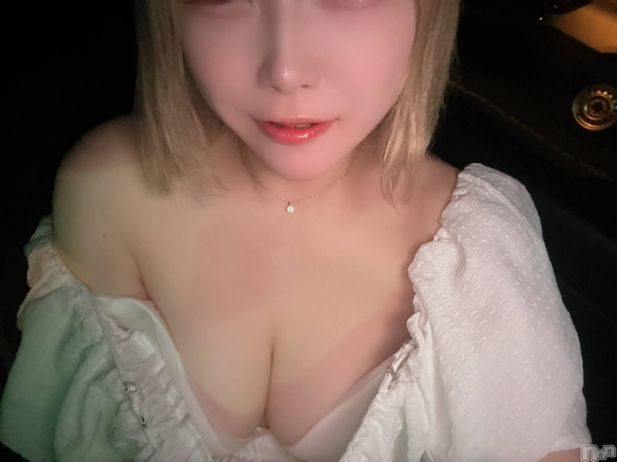 長岡デリヘル長岡人妻市(ナガオカヒトヅマイチ)めい★プルプルの唇とロリ顔(31)の2026年8月19日写メブログ「抱き心地ばつぐん」