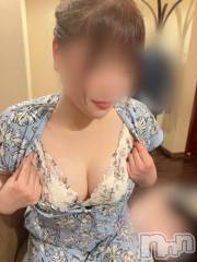 長岡人妻デリヘル長岡人妻市(ナガオカヒトヅマイチ) めい★プルプルの唇&ロリ顔(31)の5月2日写メブログ「わたしがきたー！」