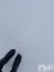 長岡デリヘル長岡人妻市(ナガオカヒトヅマイチ) めい★プルプルの唇&ロリ顔(31)の1月24日写メブログ「🌨️」