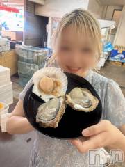 長岡デリヘル長岡人妻市(ナガオカヒトヅマイチ) めい★プルプルの唇とロリ顔(31)の7月1日写メブログ「おみやげ～❤️」