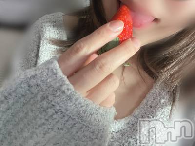 長岡デリヘル 長岡人妻市(ナガオカヒトヅマイチ) めい★プルプルの唇&ロリ顔(31)の12月8日写メブログ「こんばんは👼🩵」