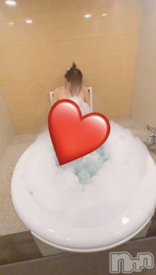 長岡デリヘル 長岡人妻市(ナガオカヒトヅマイチ) めい★プルプルの唇&ロリ顔(31)の1月16日写メブログ「えびまんげつ」