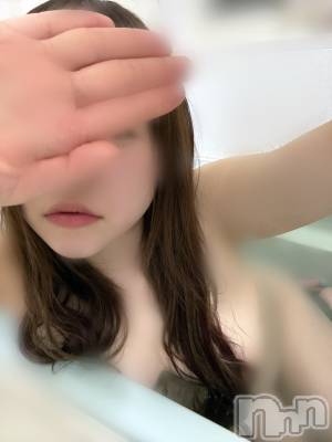 長岡デリヘル 長岡人妻市(ナガオカヒトヅマイチ) めい★プルプルの唇&ロリ顔(31)の3月1日写メブログ「いっしょにはいろ？🫧」