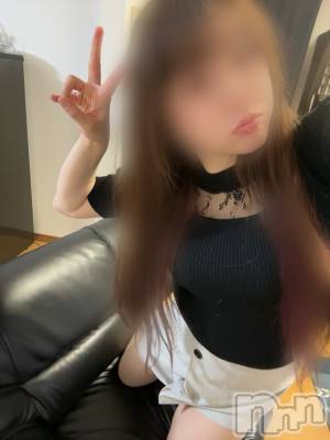 長岡デリヘル 長岡人妻市(ナガオカヒトヅマイチ) めい★プルプルの唇&ロリ顔(31)の4月30日写メブログ「きました🙋‍♀️❤️」