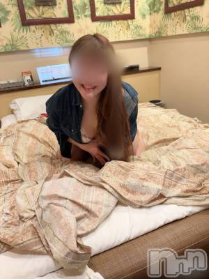 長岡デリヘル 長岡人妻市(ナガオカヒトヅマイチ) めい★プルプルの唇&ロリ顔(31)の5月7日写メブログ「出勤中です❤️」