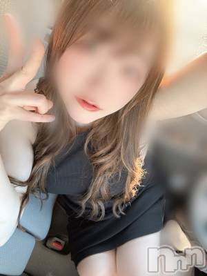 長岡デリヘル 長岡人妻市(ナガオカヒトヅマイチ) めい★プルプルの唇&ロリ顔(31)の6月19日写メブログ「めいきました🙋‍♀️❤️」