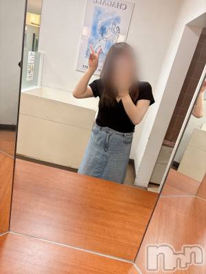 長岡デリヘル 長岡人妻市(ナガオカヒトヅマイチ) めい★プルプルの唇&ロリ顔(31)の9月25日写メブログ「19時にいきます🙋‍♀️❤️」