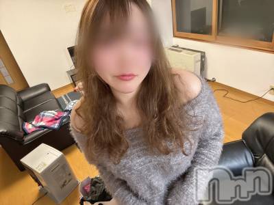 長岡デリヘル 長岡人妻市(ナガオカヒトヅマイチ) めい★プルプルの唇&ロリ顔(31)の2月19日写メブログ「じゃん❤️」