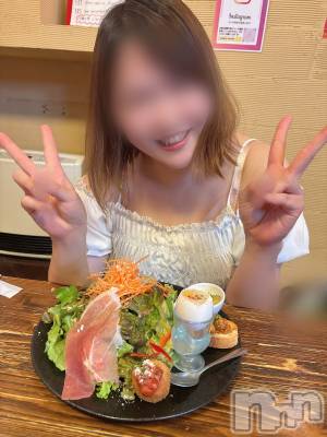 長岡デリヘル 長岡人妻市(ナガオカヒトヅマイチ) めい★プルプルの唇&ロリ顔(31)の6月23日写メブログ「夜のおんなです🙋‍♀️」
