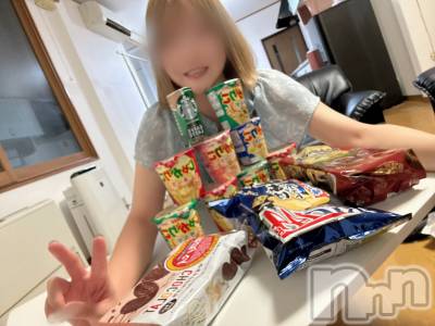 長岡人妻デリヘル 長岡人妻市(ナガオカヒトヅマイチ) めい★プルプルの唇&ロリ顔(31)の8月16日写メブログ「やぴ✌︎('ω')✌︎やぴ」