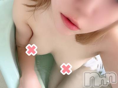 長岡デリヘル 長岡人妻市(ナガオカヒトヅマイチ) めい★プルプルの唇&ロリ顔(31)の10月13日写メブログ「出勤しました🙆‍♀️」