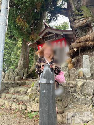 長岡デリヘル 長岡人妻市(ナガオカヒトヅマイチ) めい★プルプルの唇&ロリ顔(31)の10月19日写メブログ「おやすみもち」