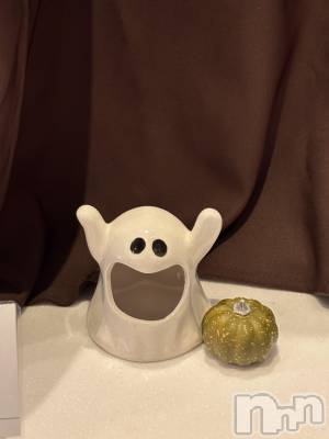 長岡デリヘル 長岡人妻市(ナガオカヒトヅマイチ) めい★プルプルの唇&ロリ顔(31)の10月24日写メブログ「おばけ～」