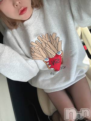 長岡デリヘル 長岡人妻市(ナガオカヒトヅマイチ) めい★プルプルの唇&ロリ顔(31)の11月16日写メブログ「黒ストデビュー👯」