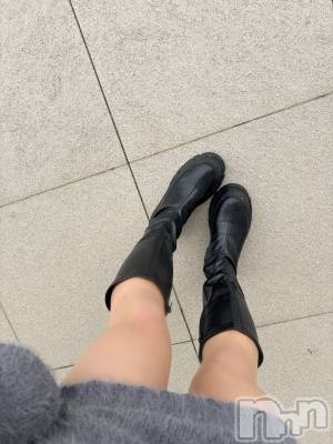 長岡デリヘル 長岡人妻市(ナガオカヒトヅマイチ) めい★プルプルの唇&ロリ顔(31)の11月18日写メブログ「厚底ブーツ」