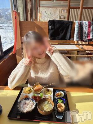 長岡デリヘル 長岡人妻市(ナガオカヒトヅマイチ) めい★プルプルの唇&ロリ顔(31)の1月7日写メブログ「チーズ好きが判明しました」
