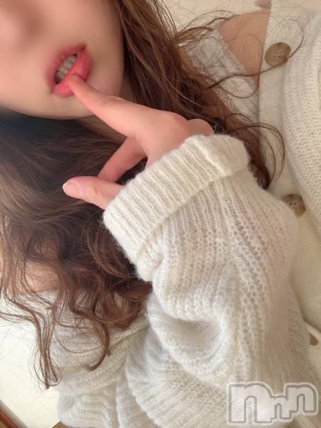 めい★プルプルの唇&ロリ顔