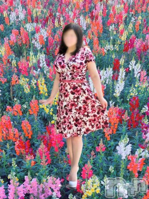 新潟デリヘル熟女の風俗 最終章(ジュクジョノフウゾクサイシュウショウ) せりな(43)の4月1日写メブログ「4/6(月)12時より出勤💓早めのご予約お待ちしております😘」