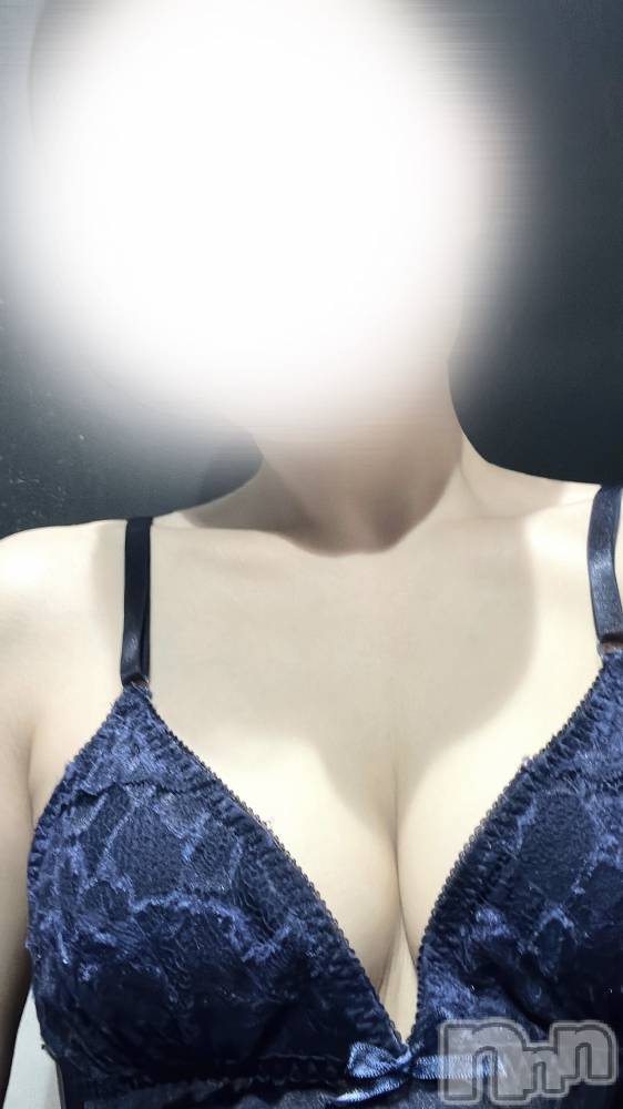 新潟おっパブPRESTIGE VIP(プレステージ　ビップ) 若宮ひびきの11月6日写メブログ「やっぱり☀️👕」