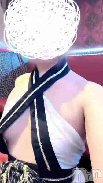 若宮ひびきの動画 ギリギリ🍾