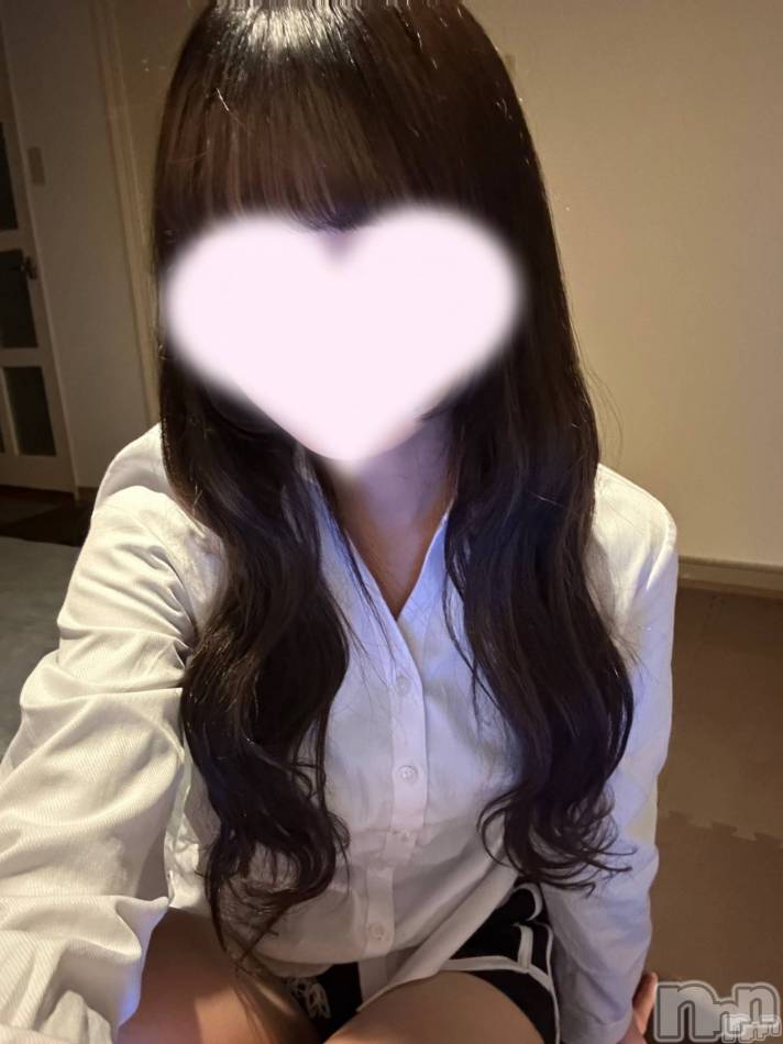 新潟メンズエステ(メンズスパカミノテ)の2023年12月19日お店速報「⭐︎12/19(火)のセラピストはこちら⭐︎」