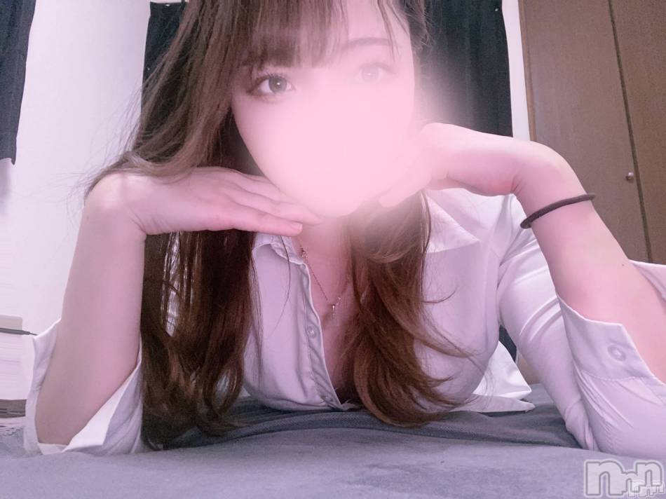 新潟メンズエステ(メンズスパカミノテ)の2024年1月3日お店速報「⭐︎1/3(水)のセラピストはこちら⭐︎」