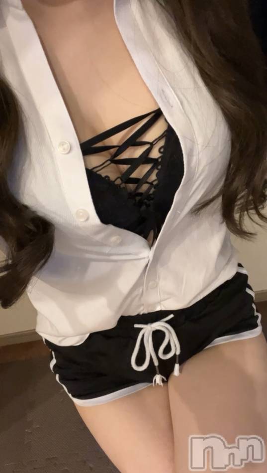 新潟メンズエステ(メンズスパカミノテ)の2024年2月22日お店速報「✨超大人気‼︎色白スレンダー美女りんちゃんの紹介です✨」