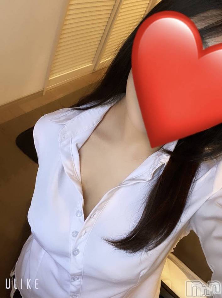 新潟メンズエステ(メンズスパカミノテ)の2024年4月21日お店速報「✨セクシーお姉さん系美女‼︎れなちゃんの紹介です✨」