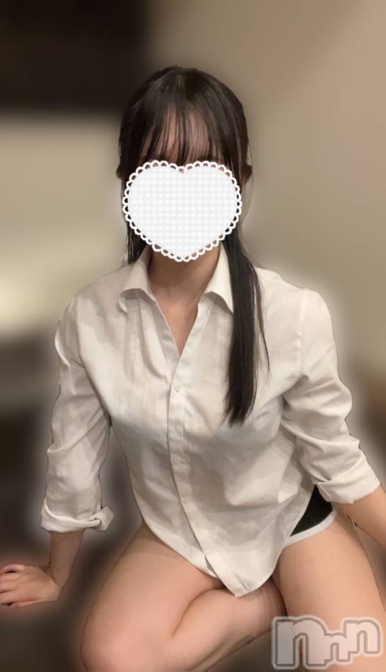 新潟メンズエステ(メンズスパカミノテ)の2024年8月26日お店速報「✨初出勤‼︎えまちゃんの紹介です✨」