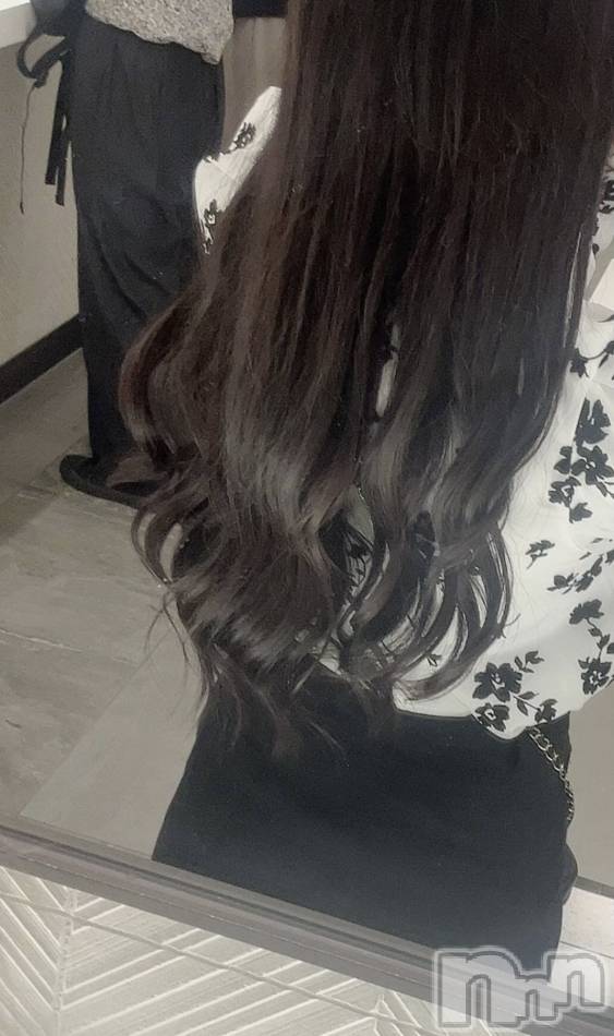 新潟メンズエステ(メンズスパカミノテ)の2024年9月27日お店速報「⭐︎9/27(金)のセラピストはこちら⭐︎」