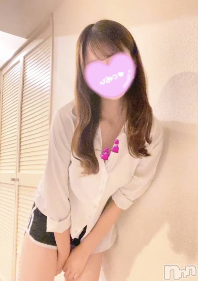 新潟メンズエステ(メンズスパカミノテ)の2024年10月13日お店速報「⭐︎10/13(日)のセラピストはこちら⭐︎」