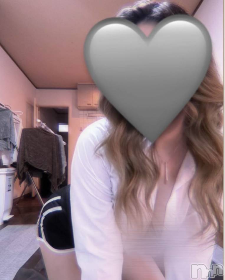 新潟メンズエステ(メンズスパカミノテ)の2024年11月4日お店速報「⭐︎11/4(月)のセラピストはこちら⭐︎」