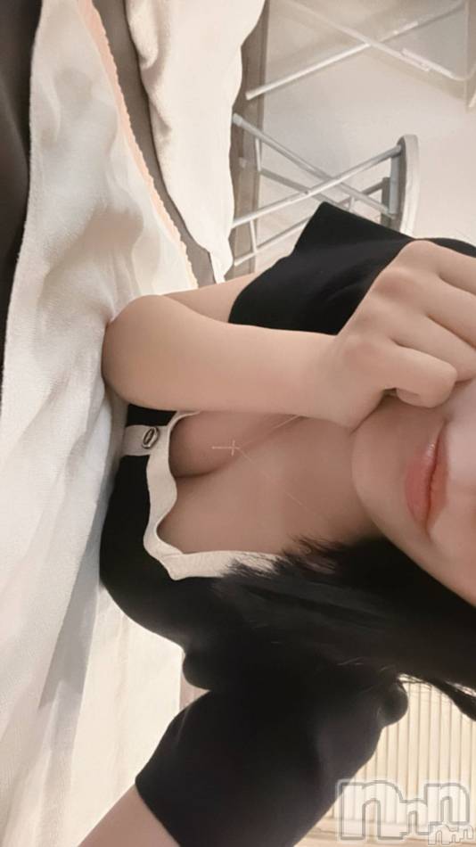 新潟メンズエステ(メンズスパカミノテ)の2025年9月13日お店速報「🌟某有名な昼ドラの出演者のようなセクシー美女🌟」