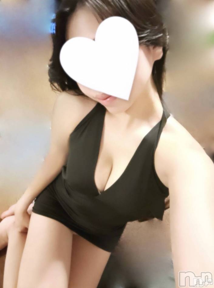 新潟メンズエステ(メンズスパカミノテ)の2025年10月7日お店速報「💄眩しい笑顔であなたのハートを鷲掴み💘爆美女セラピスト✨」